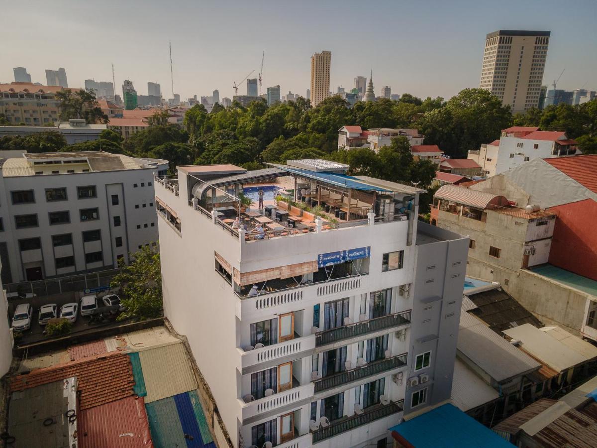 Pooltop Phnom Penh Exteriör bild